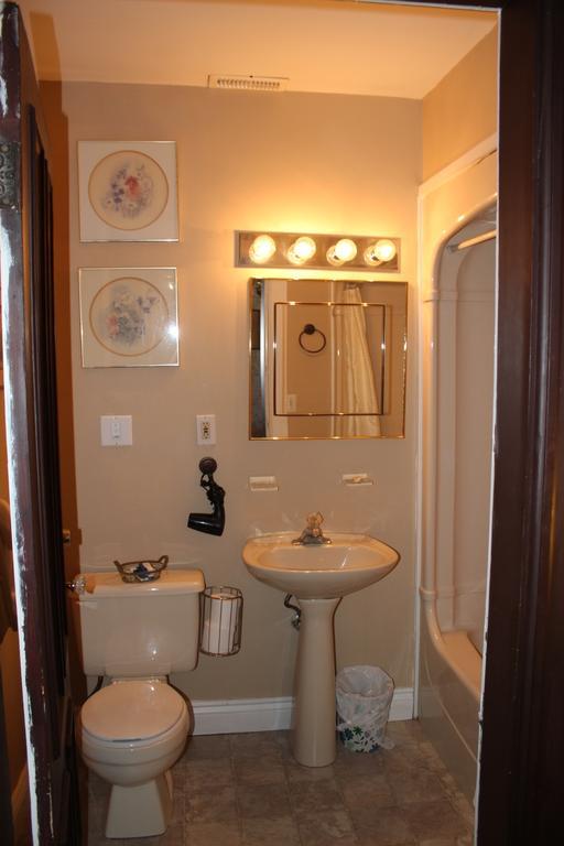 Carriage House Inn Fredericton Eksteriør bilde